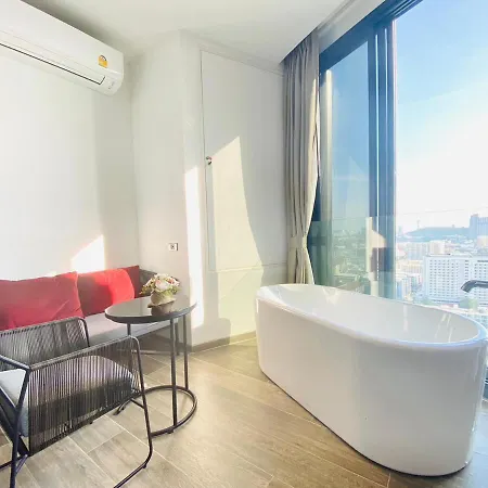 Edge Central Pattaya Vip Condo Exterior photo