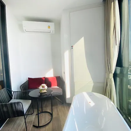 Edge Central Pattaya Vip Condo Exterior photo