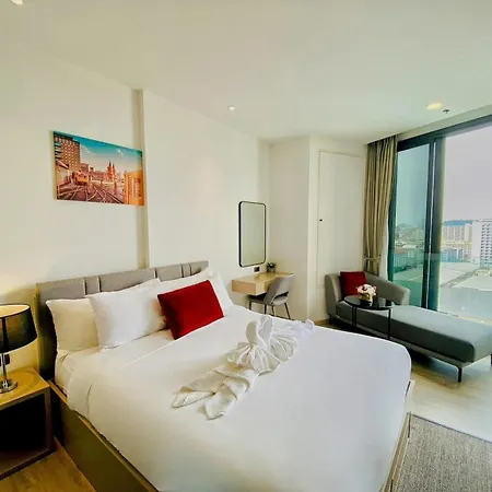 Edge Central Pattaya Vip Condo Exterior photo