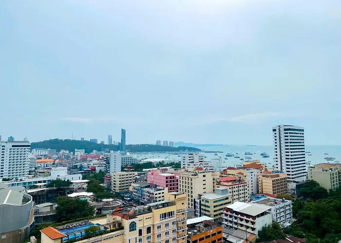 Edge Central Pattaya Vip Condo